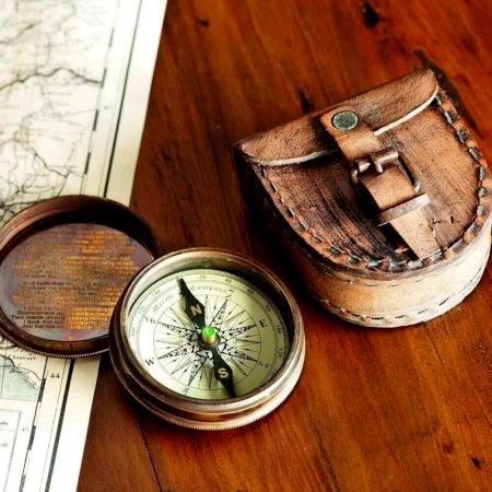 Brass Pocket Compass with Leather Case Collectible